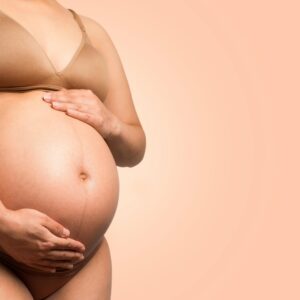Deze speciale massage is ontworpen voor zwangere vrouwen vanaf 12 weken. Het verlicht spanning in de rug, nek en benen, bevordert ontspanning en helpt bij het verminderen van zwelling en vermoeidheid, met zorg voor zowel moeder als baby.